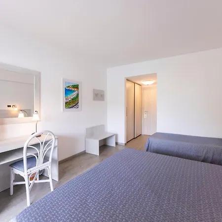 Hotel del Faro - Pugnochiuso Resort-2